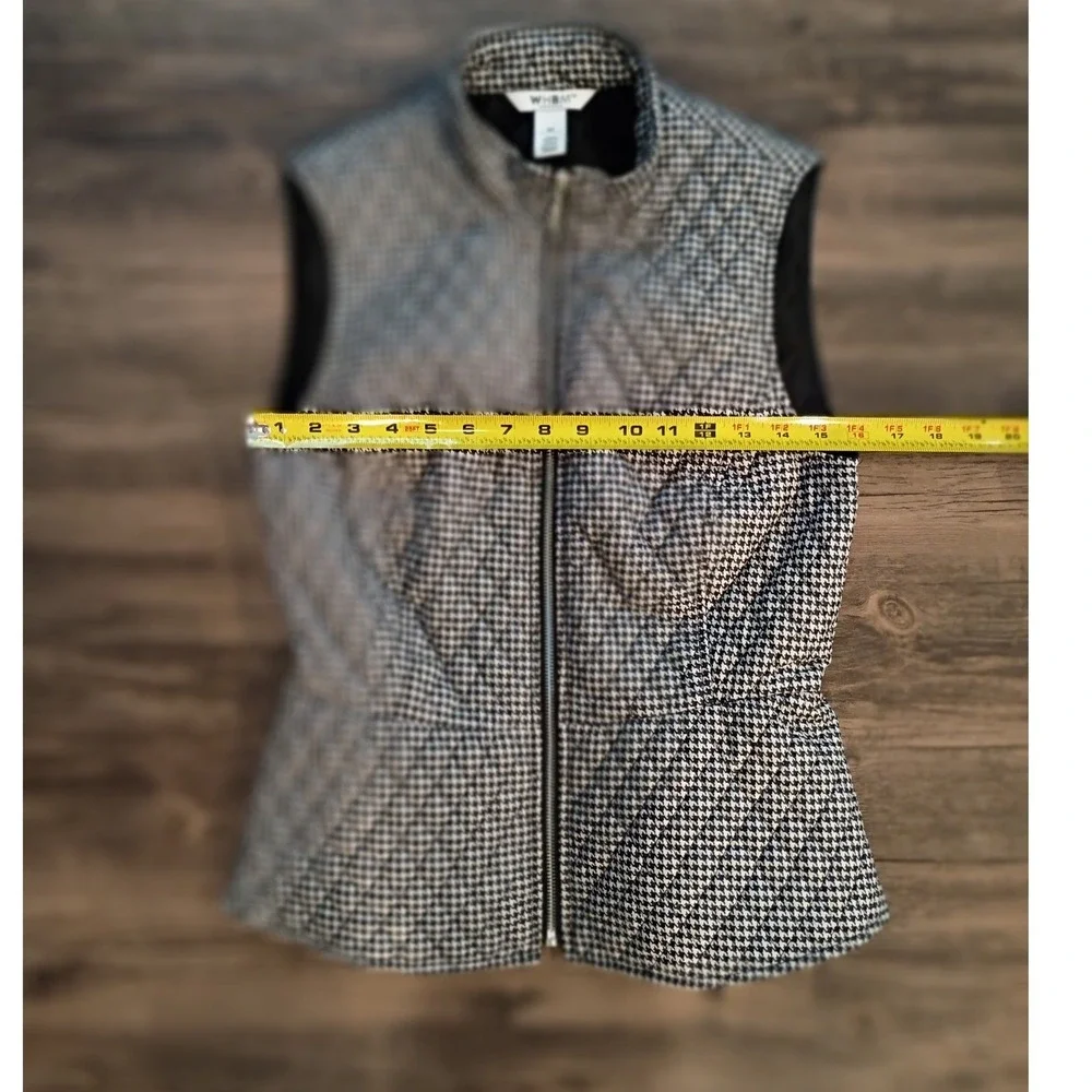 White House Black Market WHBM Houndstooth Quilted Peplum Vest Black‎ White XS